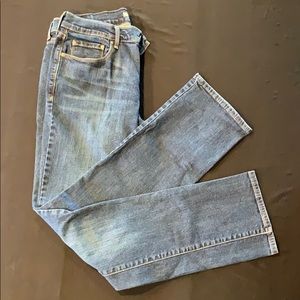 505 Straight Leg Levi Jeans Size 8